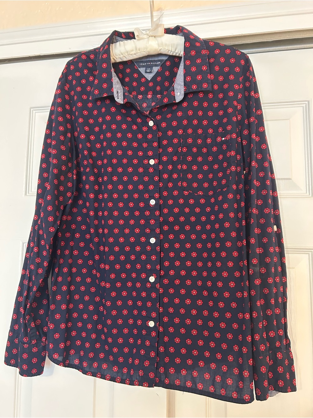 Tommy Hilfiger button down - Picture 5 of 12